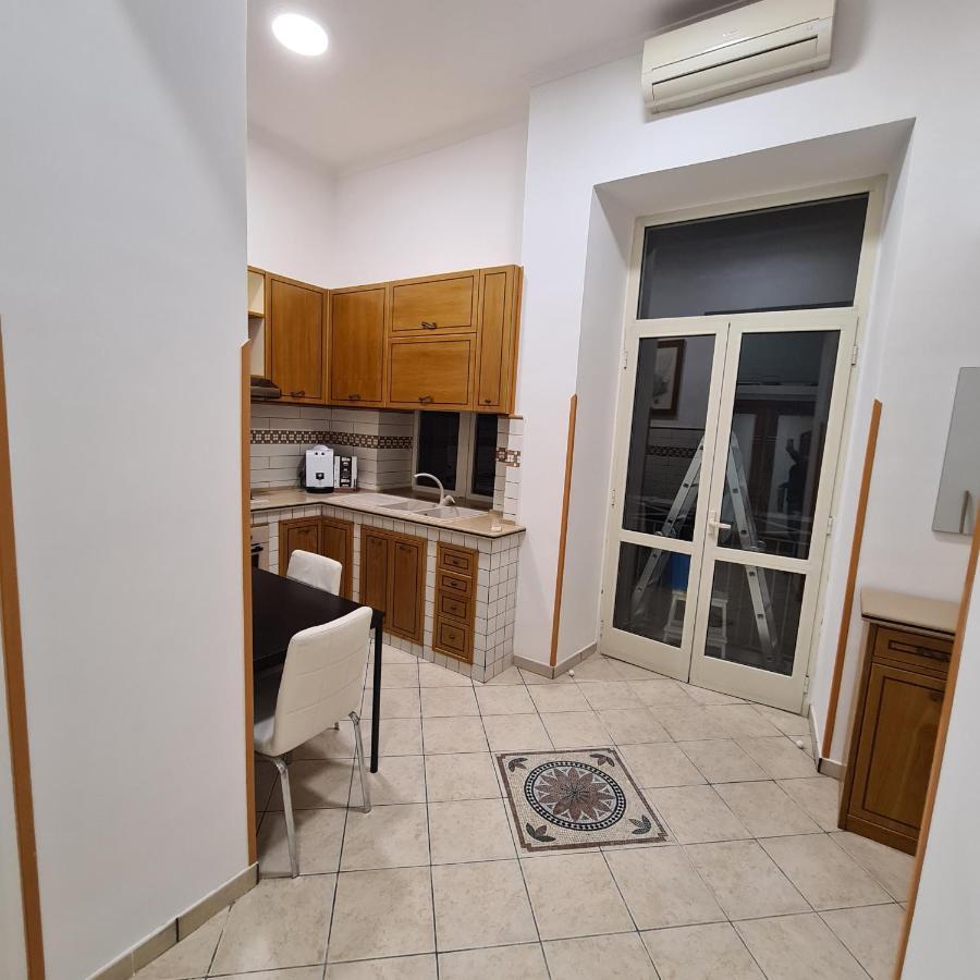 شقة Casa Mia Al Plebiscito نابولي المظهر الخارجي الصورة