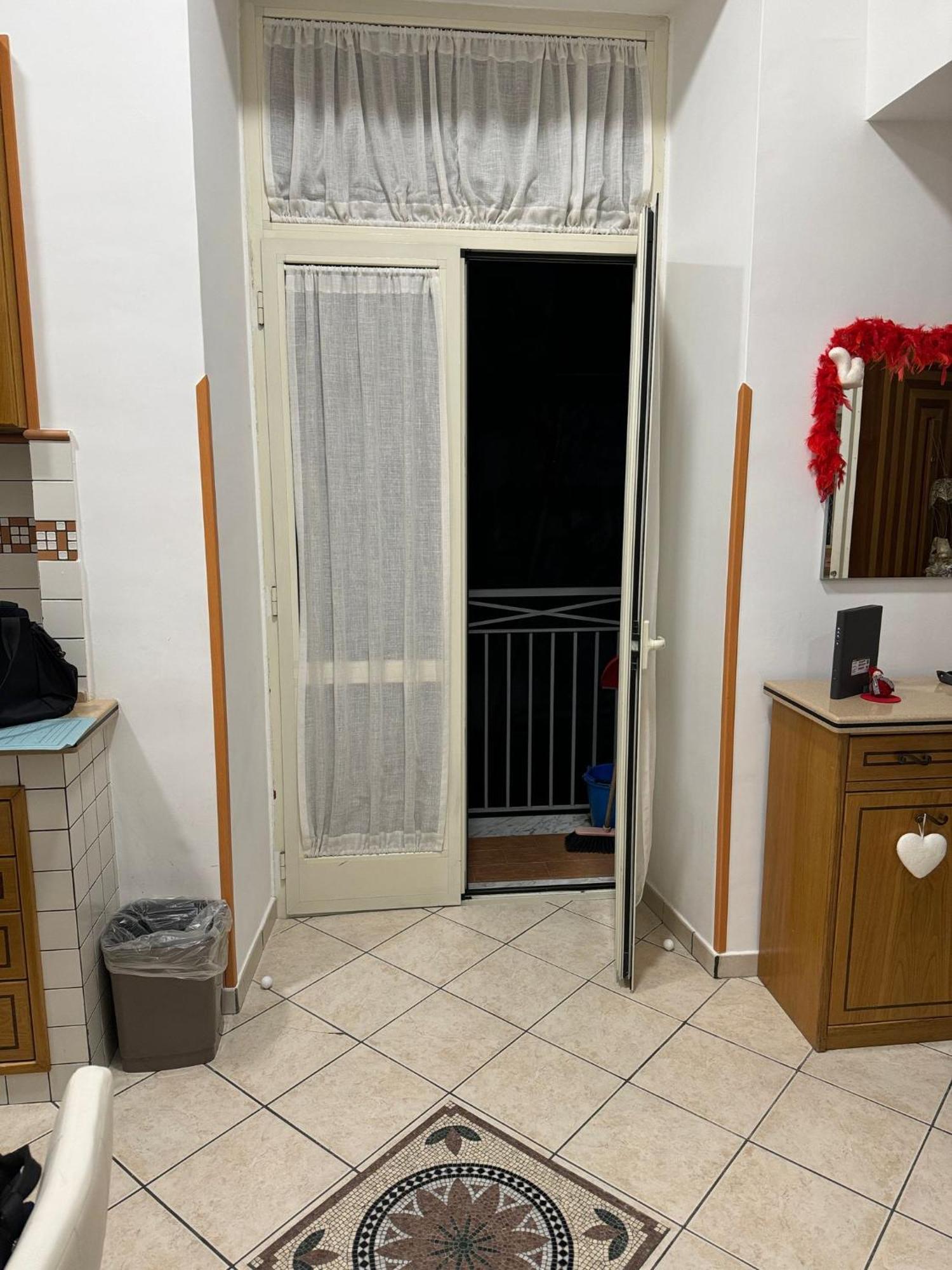 شقة Casa Mia Al Plebiscito نابولي المظهر الخارجي الصورة