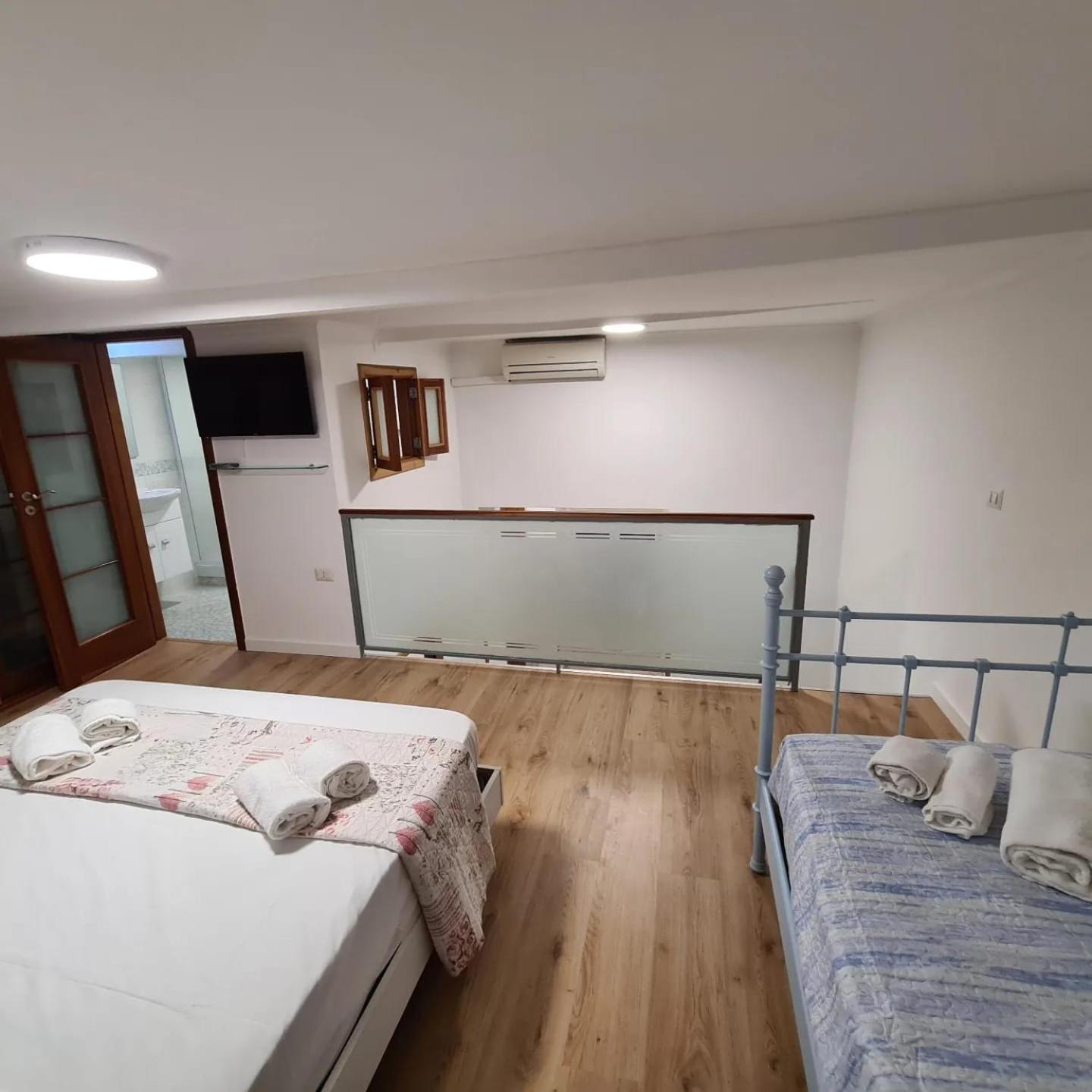 شقة Casa Mia Al Plebiscito نابولي المظهر الخارجي الصورة